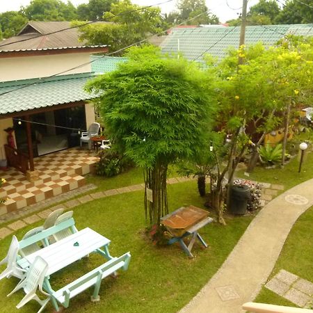 Cheers Garden Chalet Kampong Ayer Batang Exterior photo